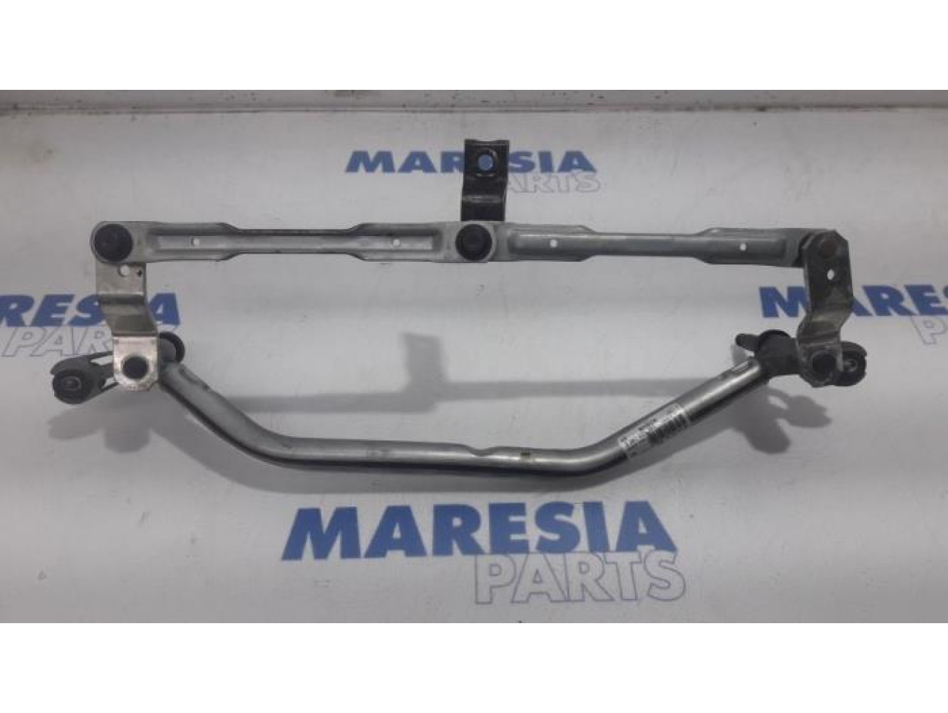 Peugeot - 2008 - Wiper mechanism