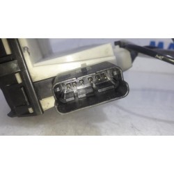 Peugeot - 2008 - Front door lock mechanism 4-door, right