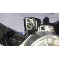 Peugeot - 2008 - Scheibenwischermotor hinten