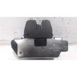 Peugeot - 2008 - Tailgate lock mechanism