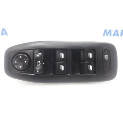 Peugeot - 2008 - Multi-functional window switch