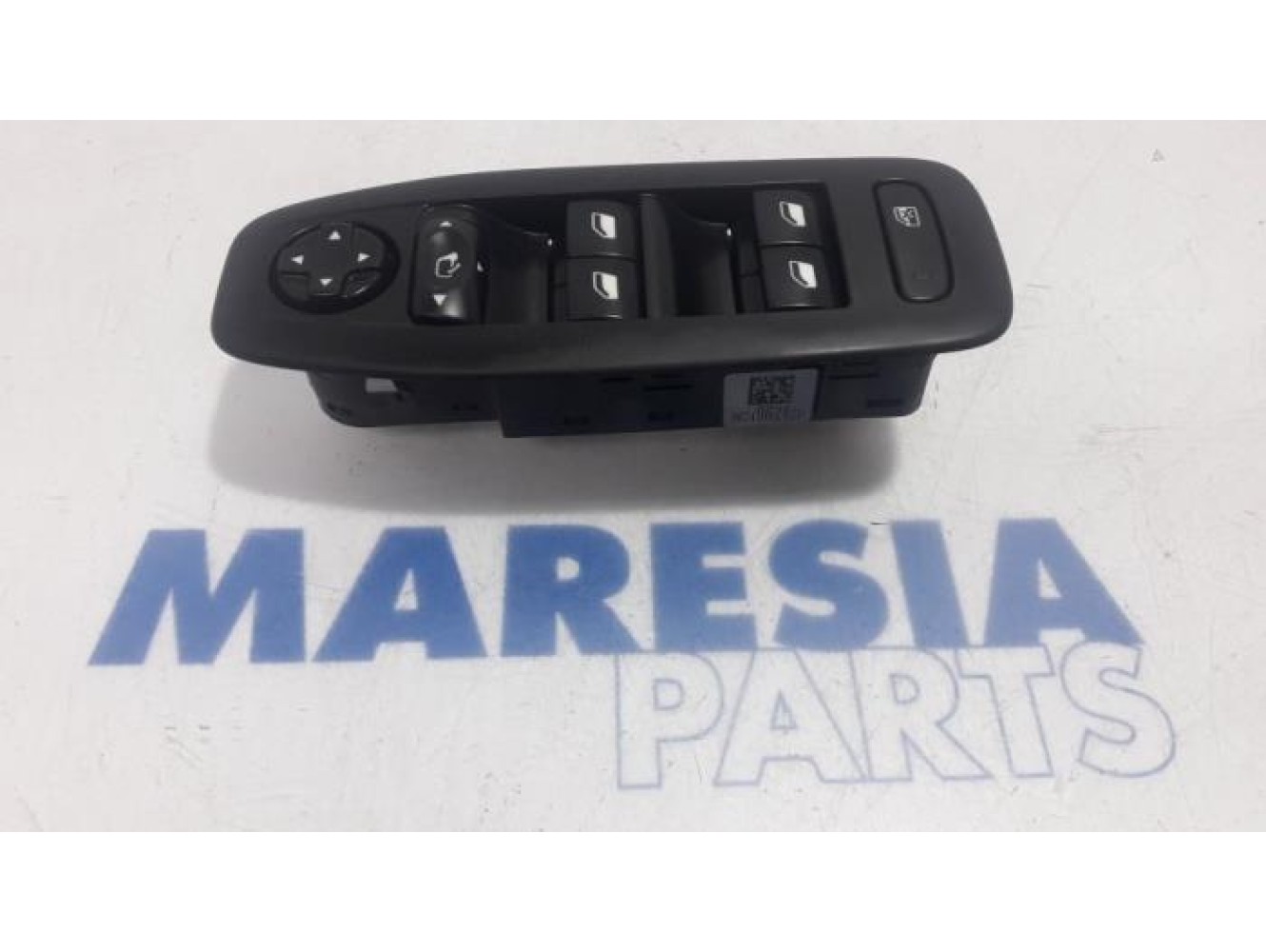 Peugeot - 2008 - Multi-functional window switch