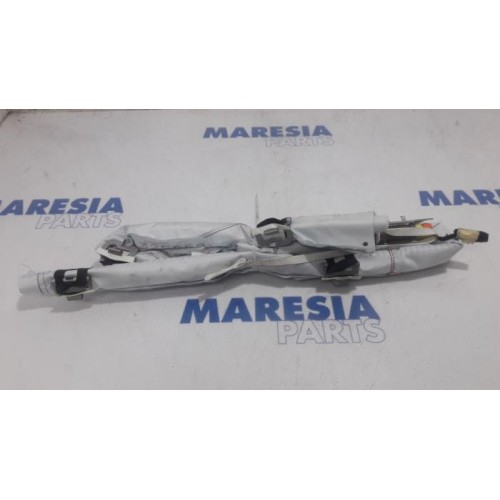 Peugeot - 2008 - Airbag plafond droite