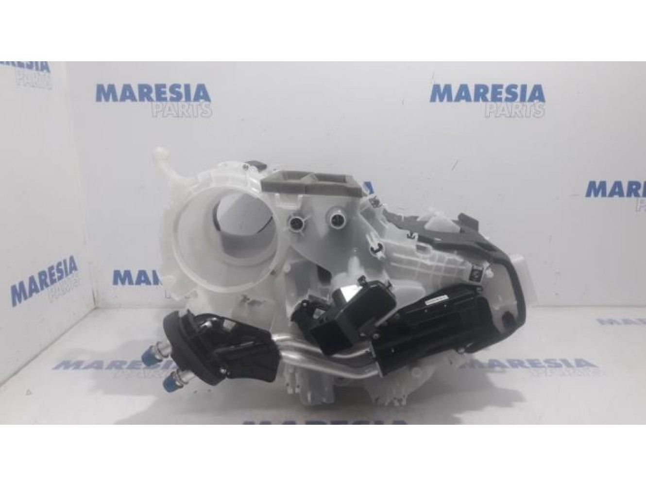 Peugeot - 2008 - Heater housing