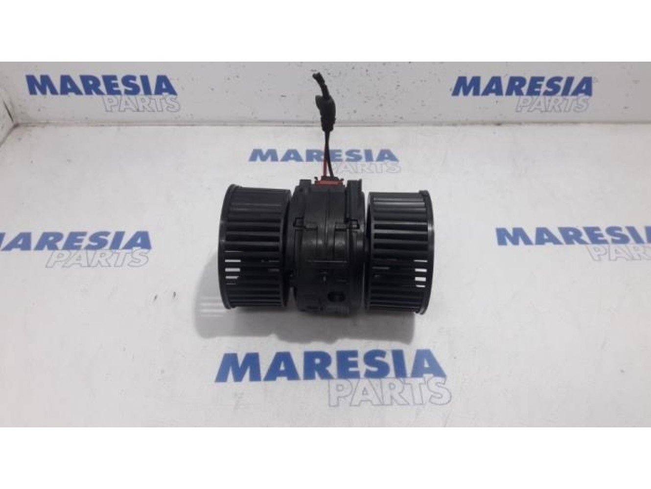 Renault - Megane - Heating and ventilation fan motor