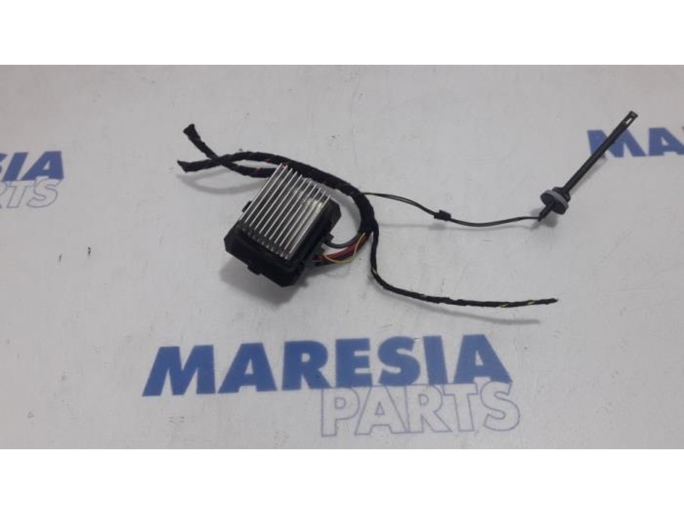 Renault - Megane - Heater resistor