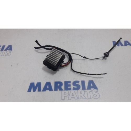 Renault - Megane - Heater resistor