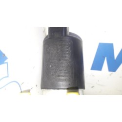 Renault - Megane - Scheibensprüherpumpe vorne