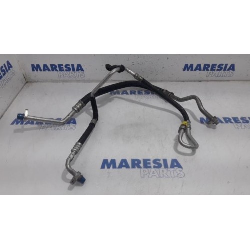 Renault - Megane - Air conditioning line