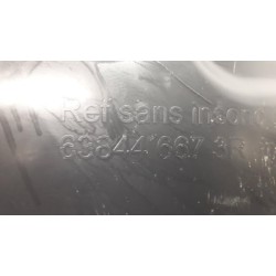 Renault - Megane - Passage de roue
