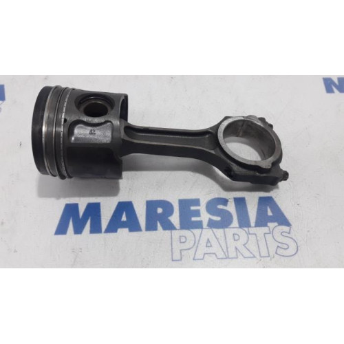 Citroen - Jumper - Piston