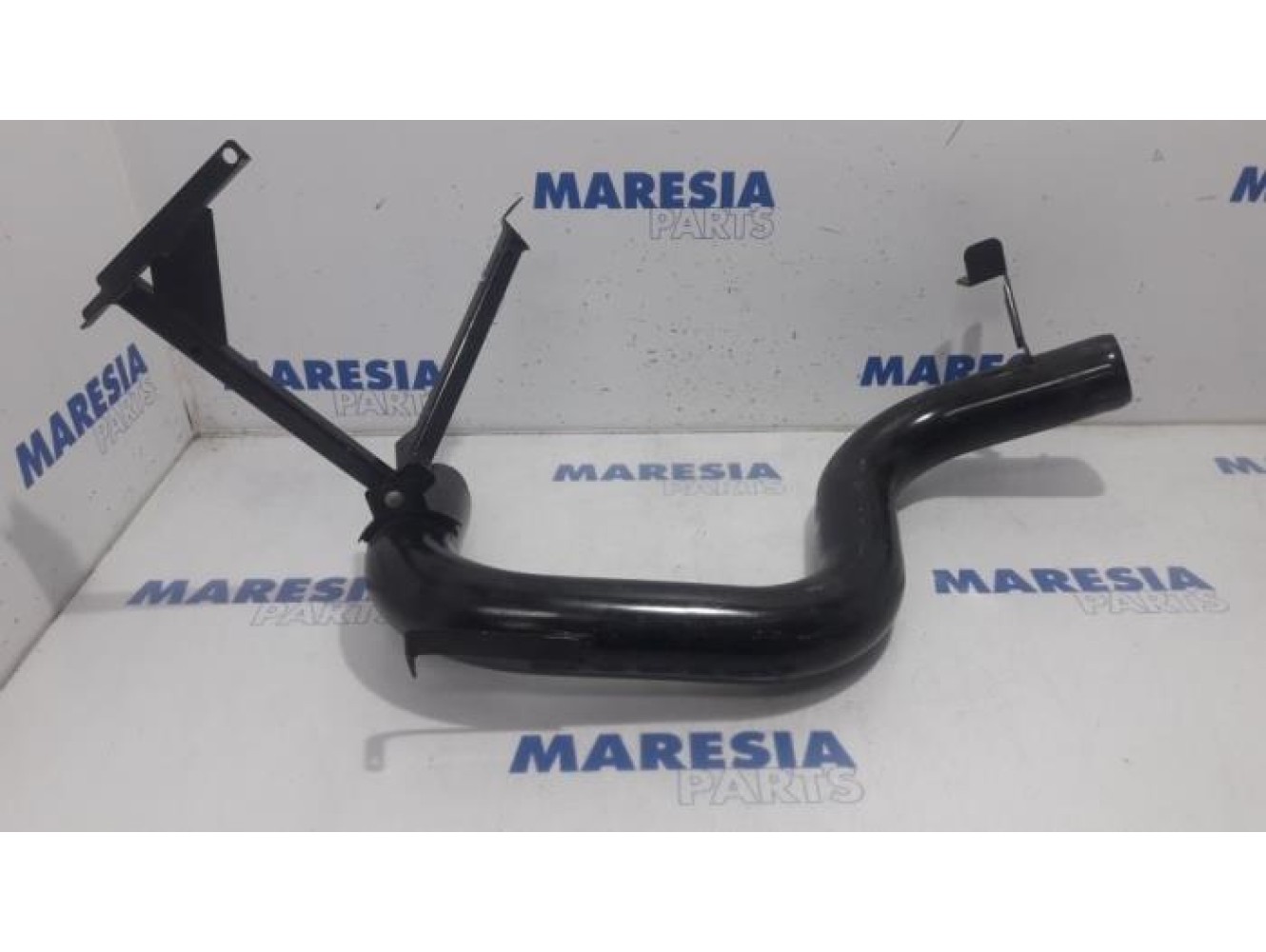 Alfa Romeo - 4C - Air intake hose