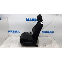 Peugeot - 308 - Sitz links