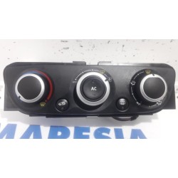 Renault - Megane - Panneau de commandes chauffage