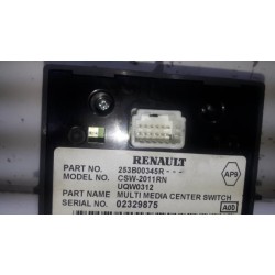 Renault - Megane - Panneau de commandes navigation