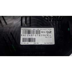 Renault - Megane - Instrument panel