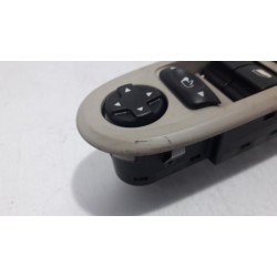 Peugeot - 508 - Multi-functional window switch