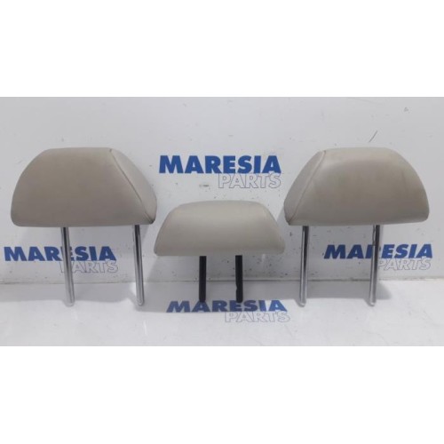 Peugeot - 508 - Headrest set