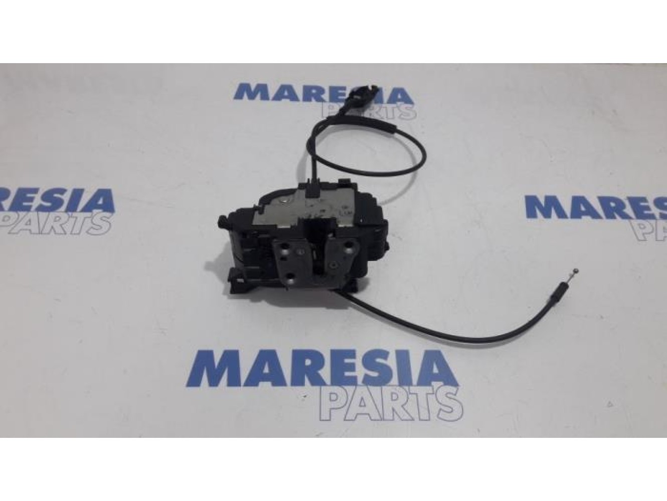 Renault - Kangoo - Front door lock mechanism 4-door, right