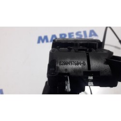 Renault - Kangoo - Front door lock mechanism 4-door, right