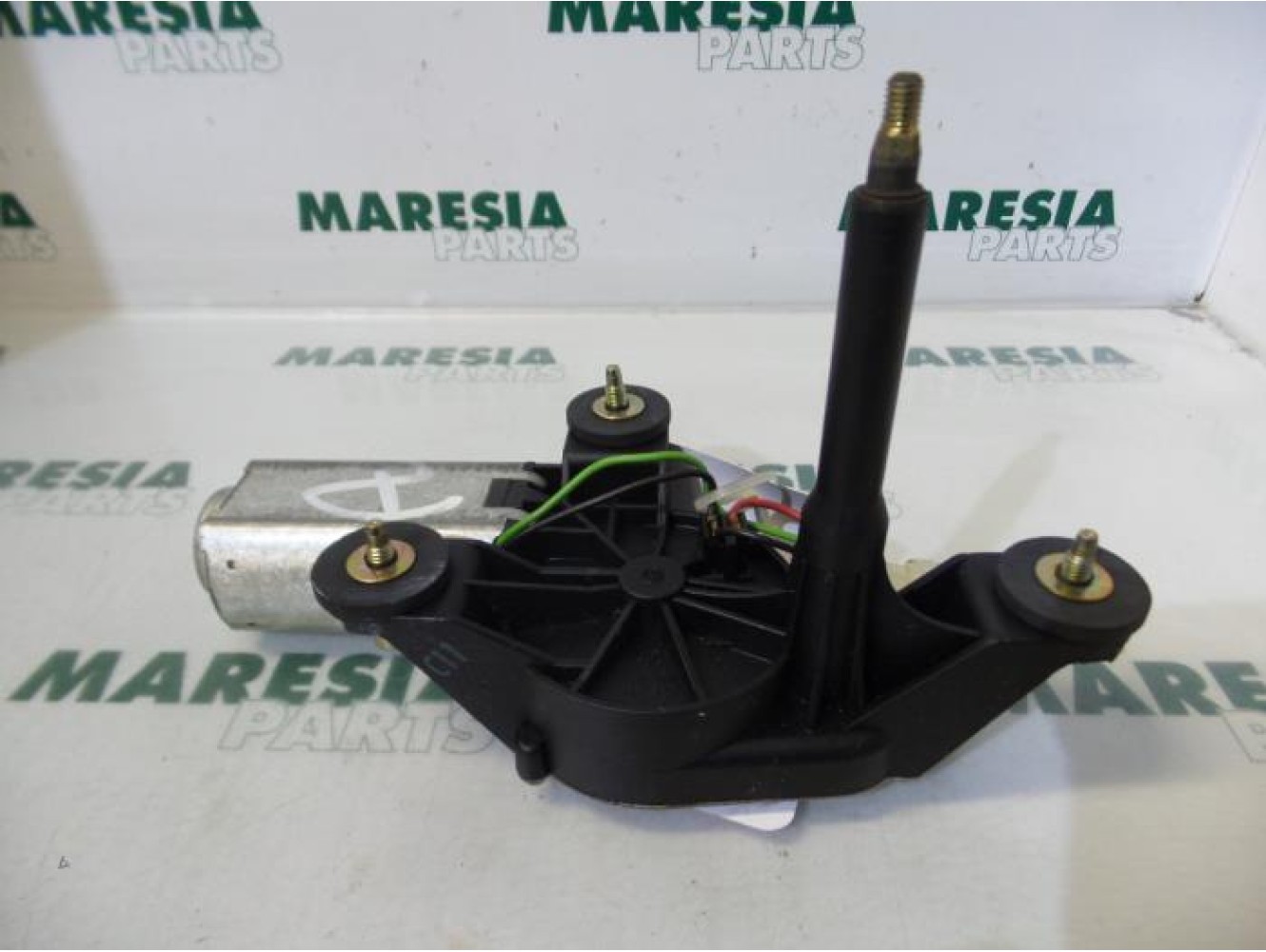 Fiat - Punto - Rear wiper motor