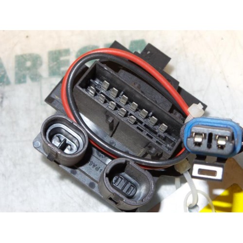 Renault - Clio - Heater resistor