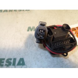 Renault - Clio - Heater resistor