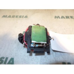 Renault - Clio - Heater resistor