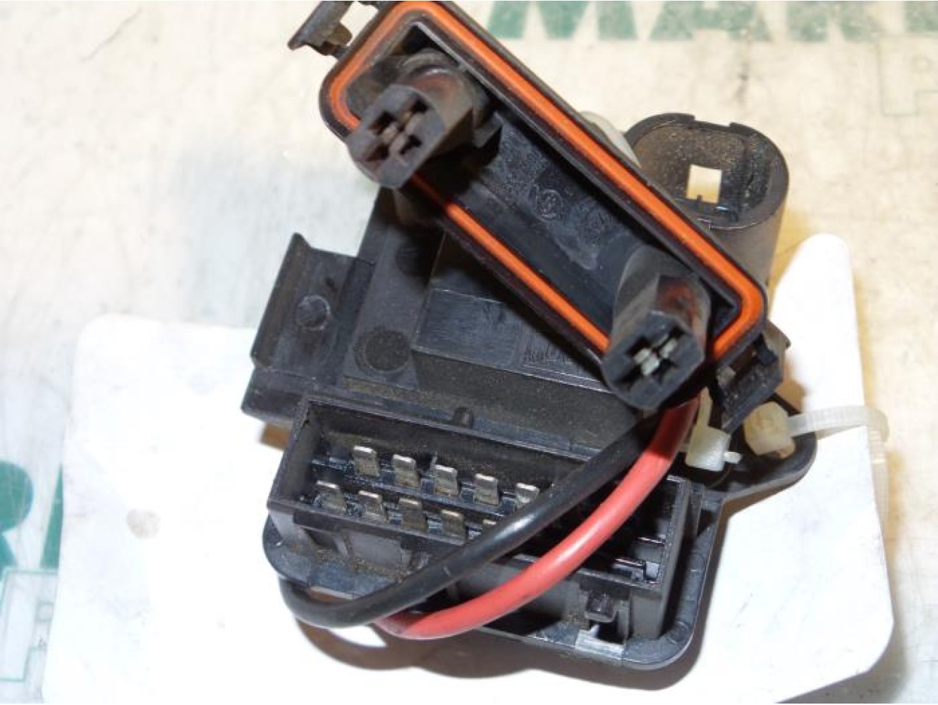 Renault - Clio - Heater resistor