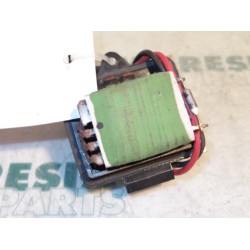 Renault - Clio - Heater resistor