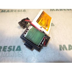 Renault - Clio - Heater resistor