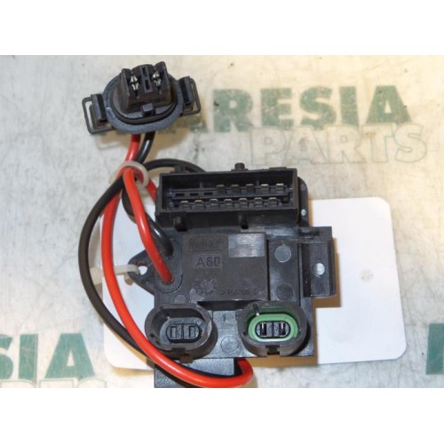 Renault - Clio - Heater resistor