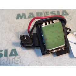 Renault - Clio - Heater resistor