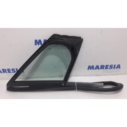 Peugeot - 308 - Quarter light, front left
