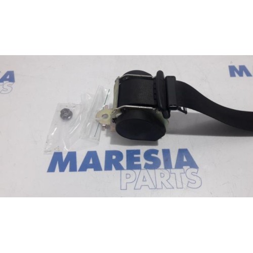 Peugeot - 308 - Rear seatbelt, right