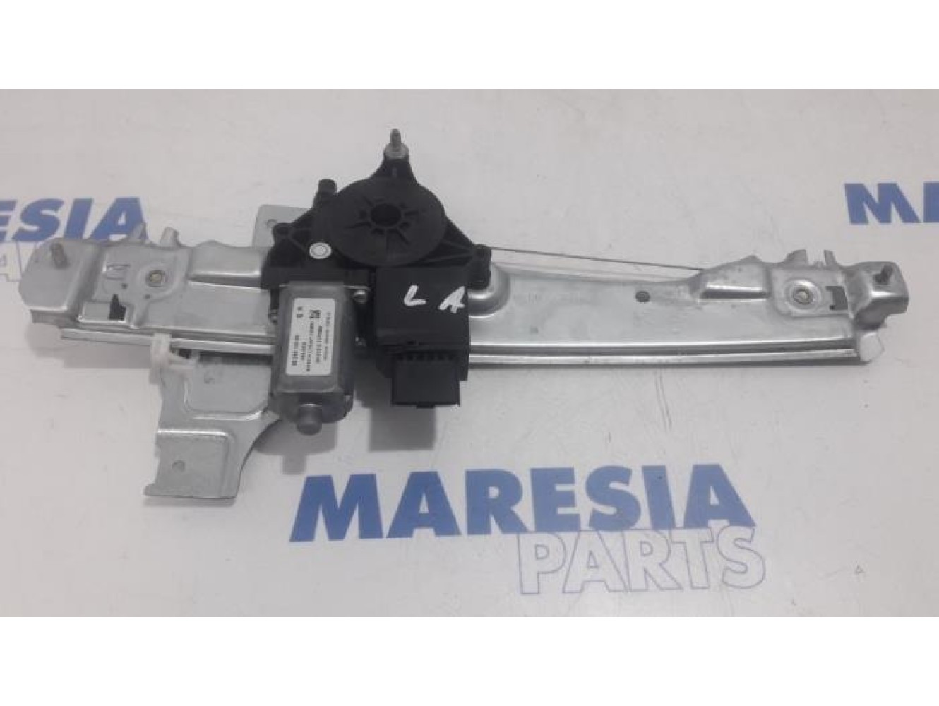 Peugeot - 2008 - Fenstermechanik 4-türig links hinten