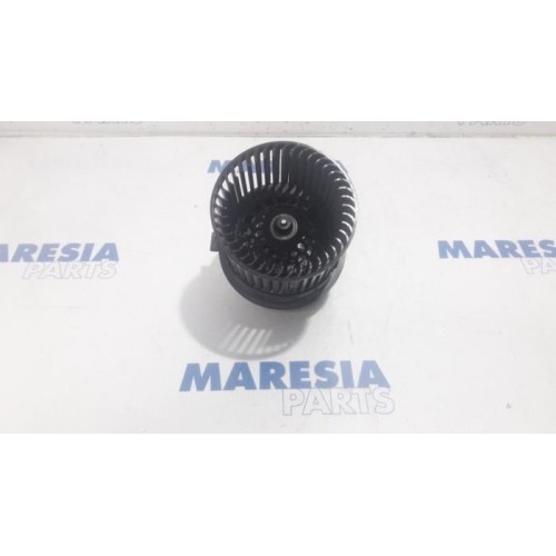 Peugeot - 2008 - Heating and ventilation fan motor