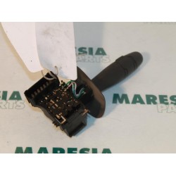 Renault - Clio - Indicator switch
