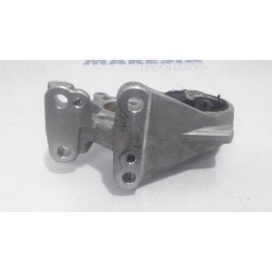Citroen - Berlingo - Engine mount