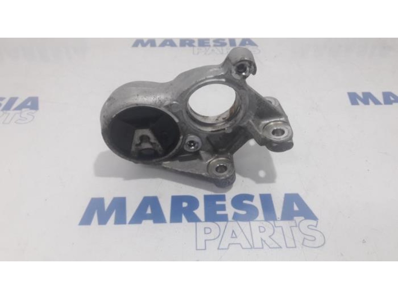 Citroen - Berlingo - Engine mount