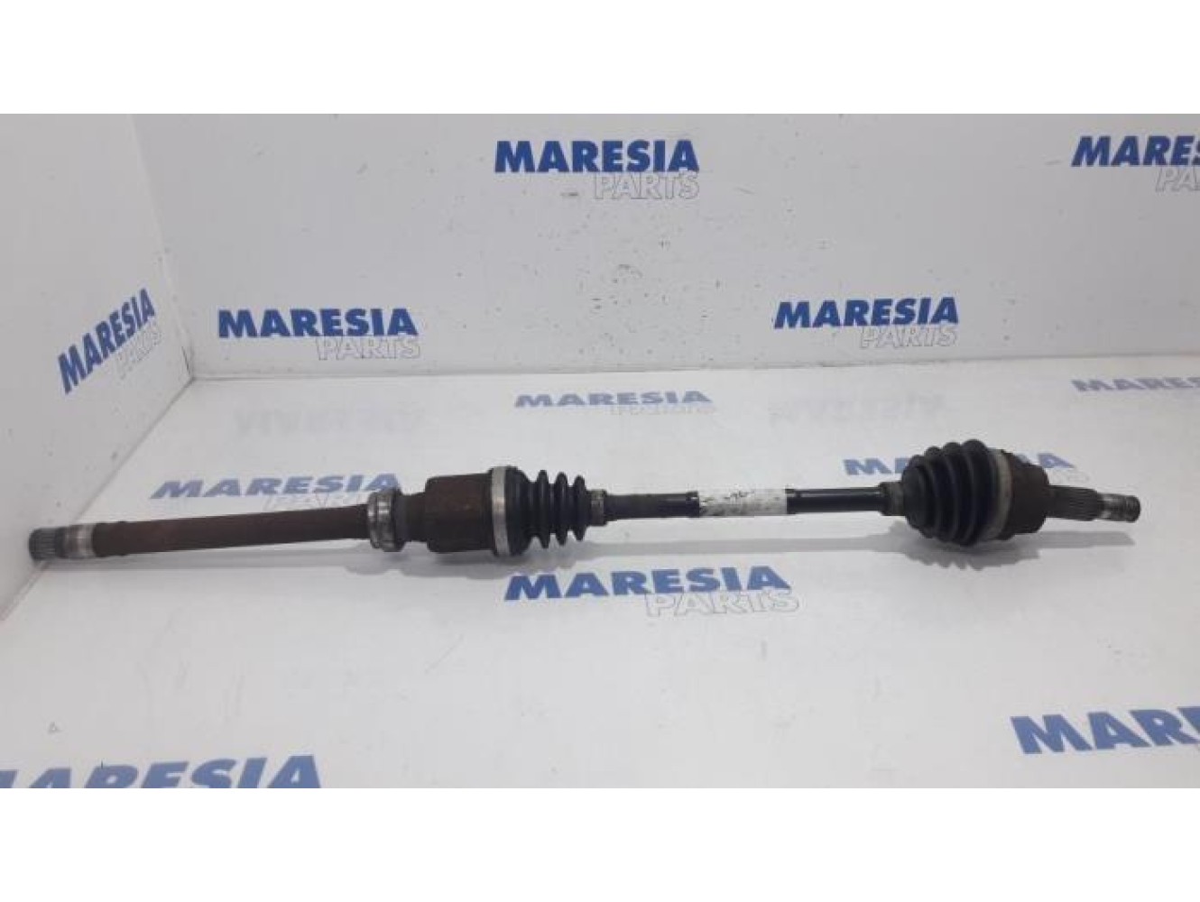 Peugeot - 508 - Antriebswelle links hinten