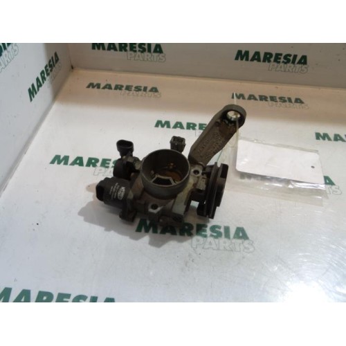 Renault - Twingo - Throttle body
