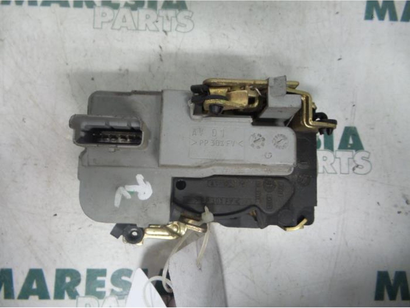 Peugeot - 206 - Front door lock mechanism 4-door, right