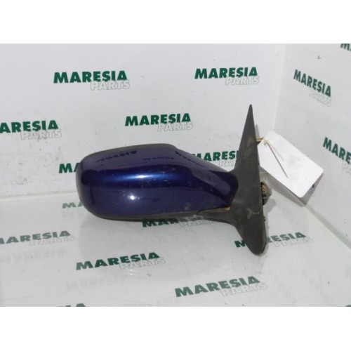 Renault - Laguna - Wing mirror, right