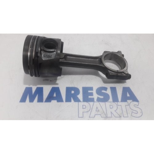 Renault - Megane - Piston