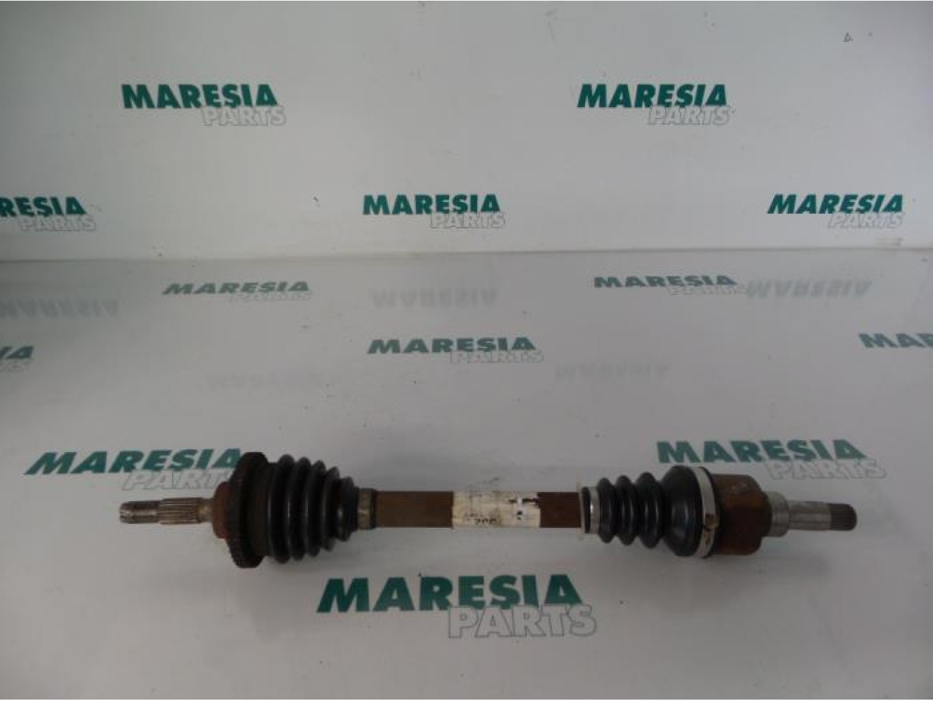 Peugeot - 206 - Aandrijfas links-voor