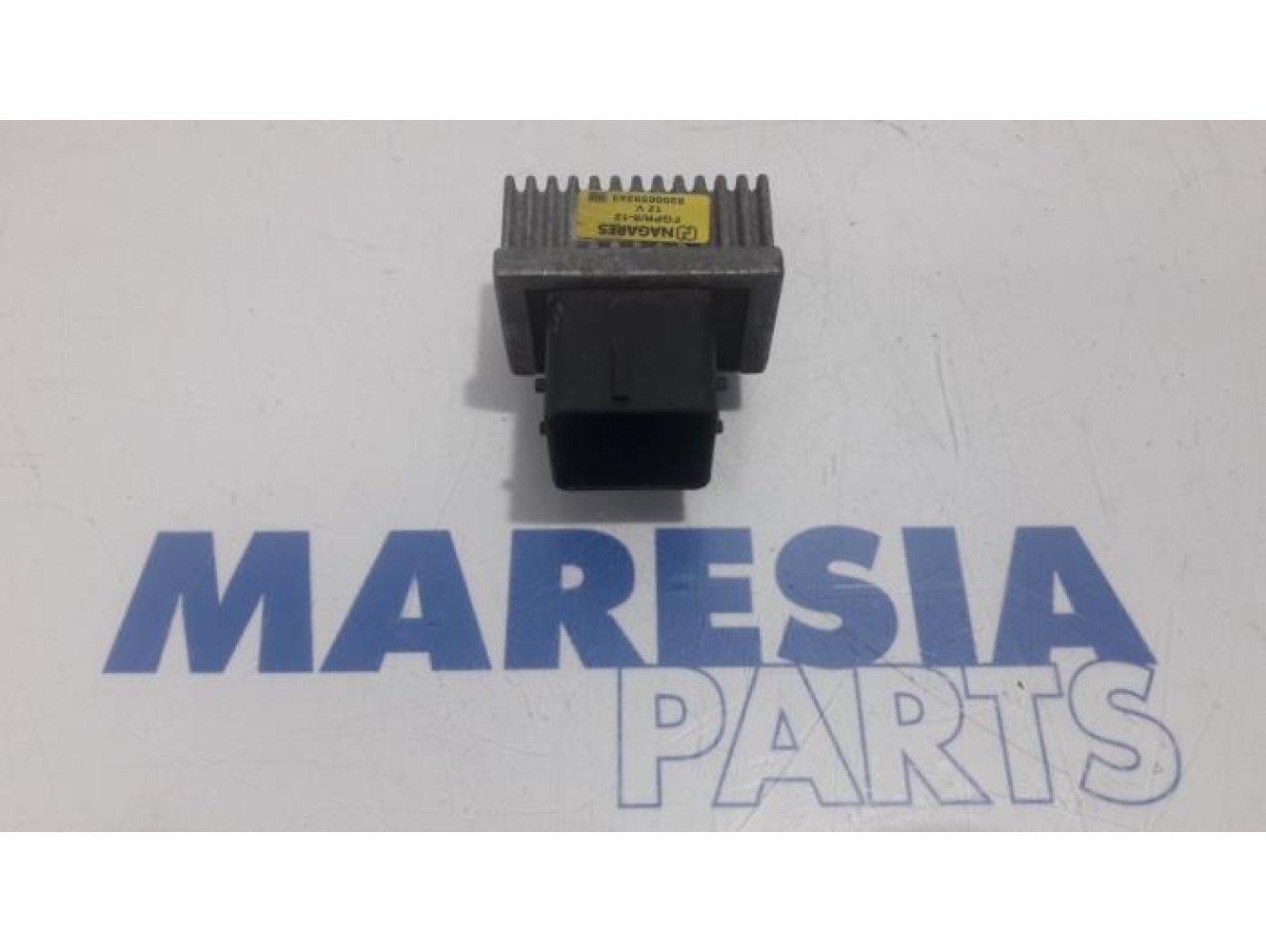 Opel - Movano - Glow plug relay