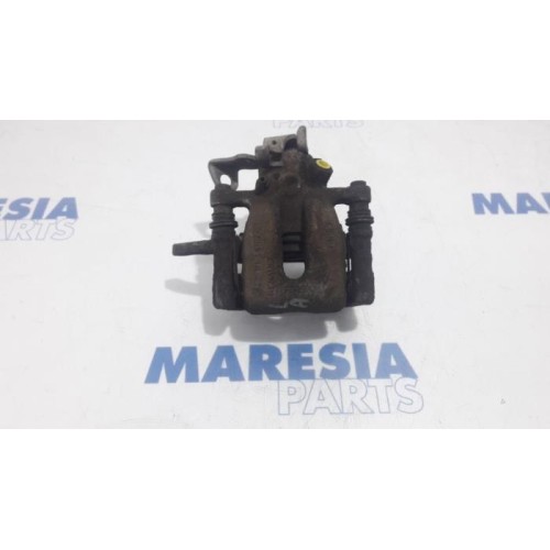 Renault - Kangoo - Rear brake calliper, left