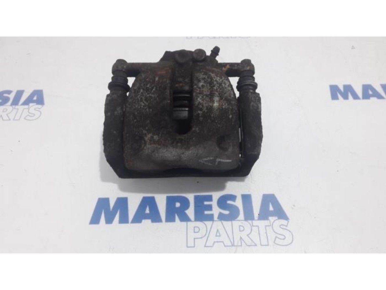 Renault - Kangoo - Front brake calliper, left