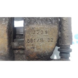 Renault - Kangoo - Front brake calliper, left